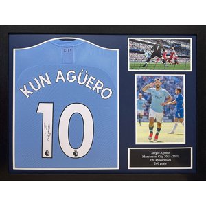 Legendy zarámovaný dres Manchester City FC 2019-2020 Aguero Signed Shirt (Framed) TM-04644