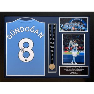 Legendy zarámovaný dres Manchester City FC 2021-2022 Gundogan Signed Shirt & Medal (Framed) TM-04679